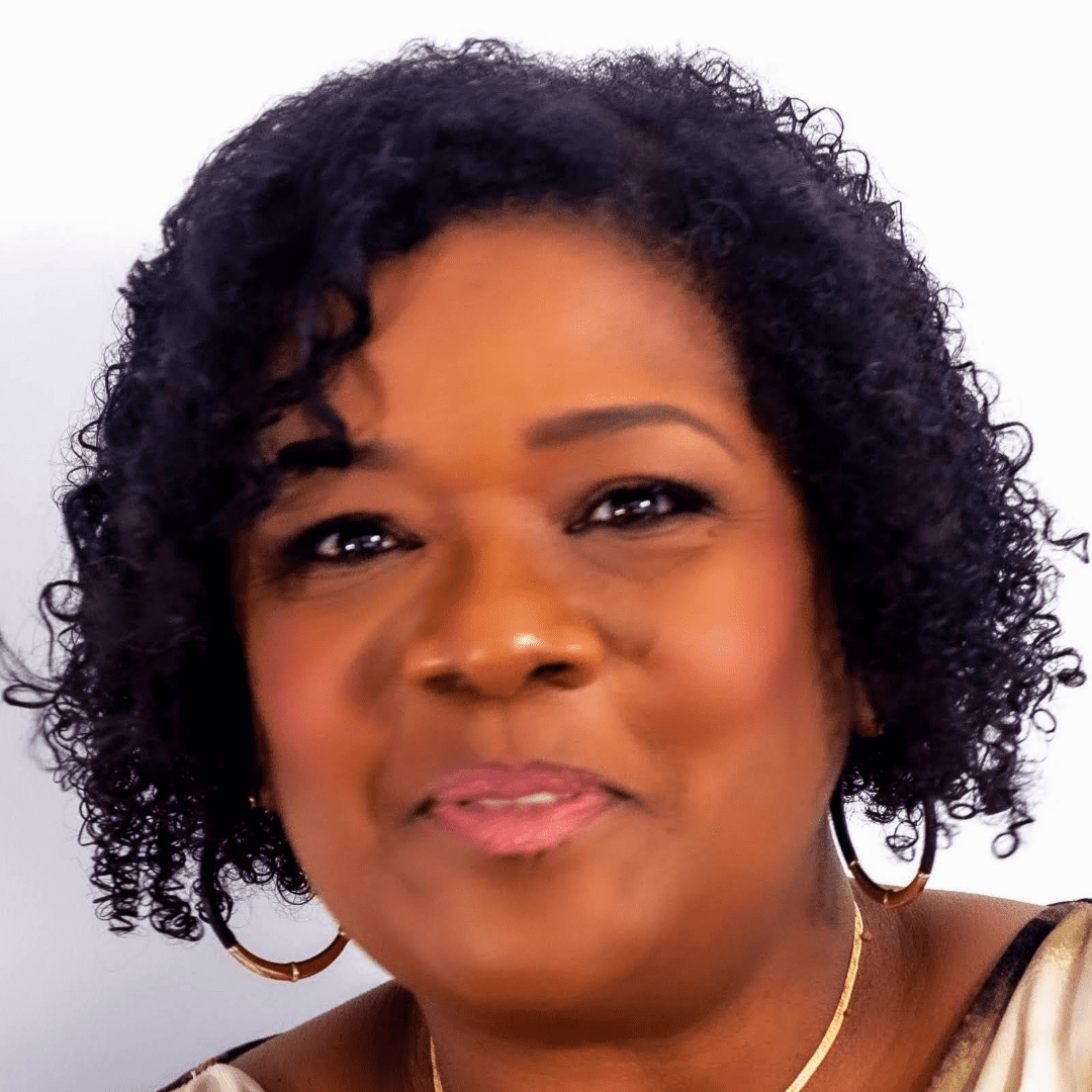 Nicole Davis Headshot